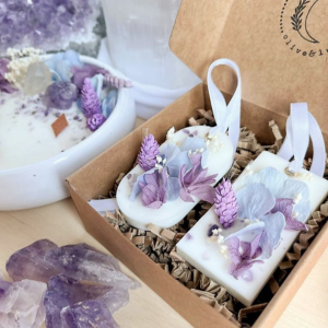 Blossom-Wax-Sachet-Amora-Flowers-Crystals-2